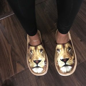 Meet your Posher, Aisha